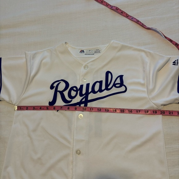 Kids Majestic Kansas City Royals Whit Merrifield Jersey - Picture 9 of 11